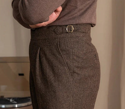 Spodnie z przedłużanym zapięciem