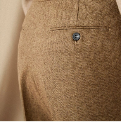 Spodnie z zakładkami